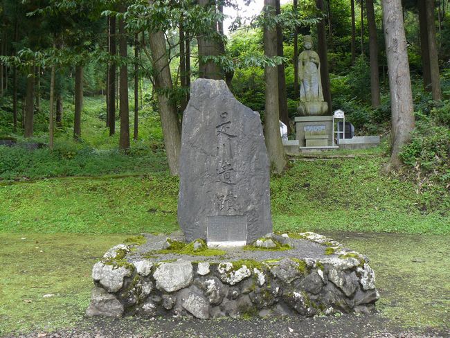 �����_��