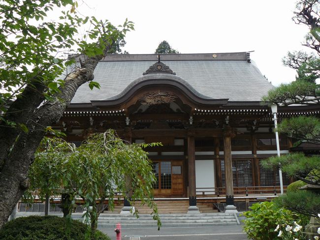 �������E�{��