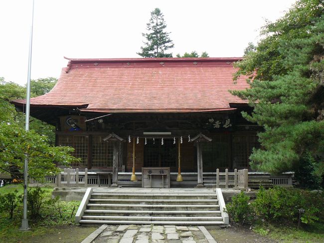 新羅神社・拝殿