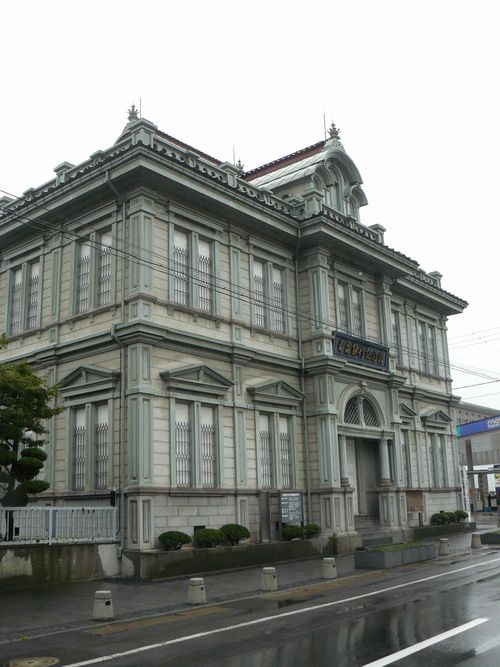 �O�O�s�E����܏\���s�{�X�{��