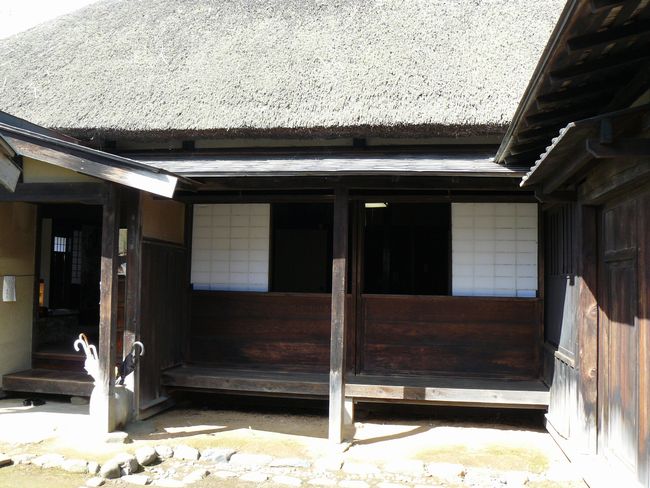 �O�O�s�E����c�ƏZ��