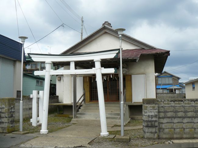 鰺ヶ沢町・胸肩神社