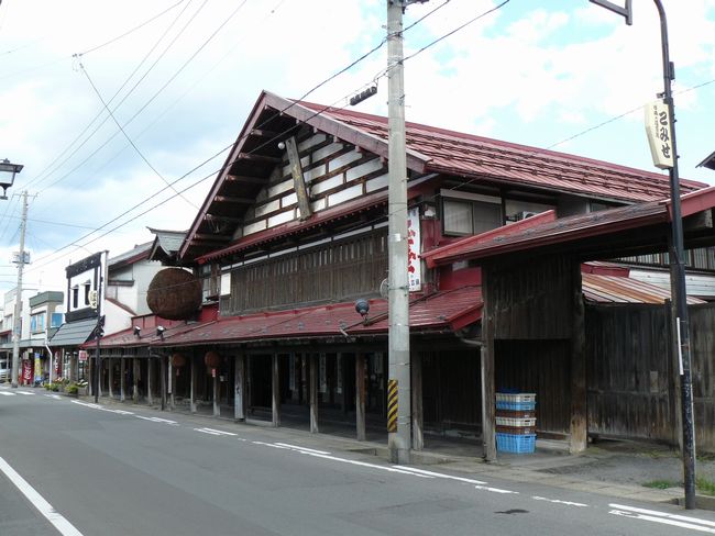 ���Ύs�E�����T�g�𑢓X