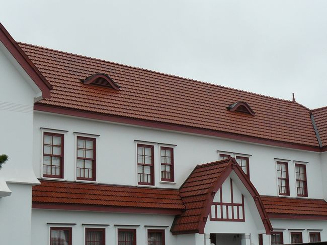 �ނs�E���喩�z�e��