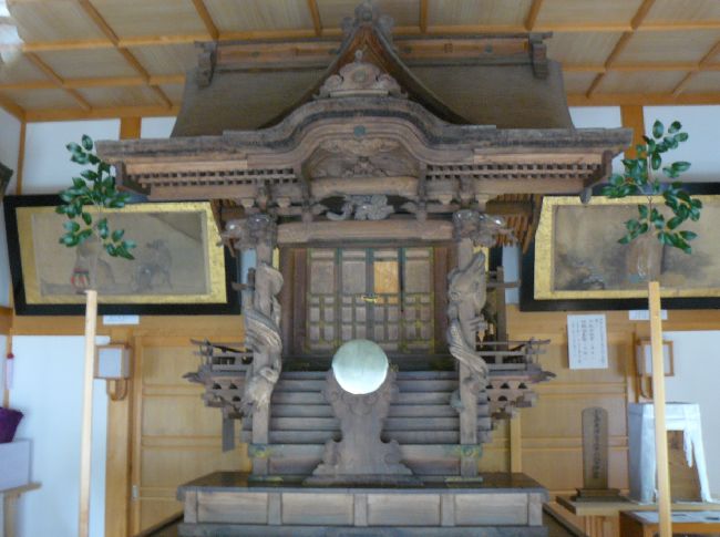 �������{