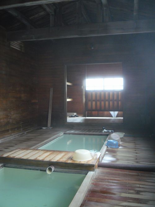 ���R����